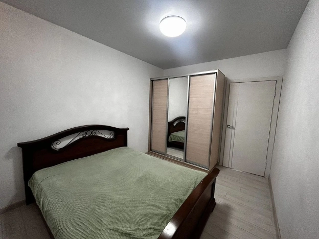 Купить квартиру на улице Ключевская в Улан-Удэ. Вариант № 2529426, 5, площадь -  квм, цена 9000000 рублей