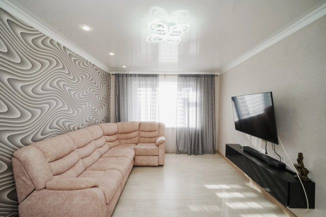 Купить четырехкомнатную квартиру в Омске. Вариант № 7800016, 0, площадь -  квм, цена 10200000 рублей