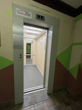 Купить однокомнатную квартиру в районе Красногвардейский в Санкт-Петербурге. Вариант № 22677, 38, площадь -  квм, цена 9690000 рублей