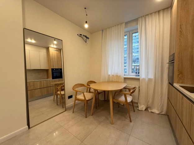 Купить двухкомнатную квартиру в районе Молжаниновский в Химках. Вариант № 9804593, 6, площадь -  квм, цена 11500000 рублей