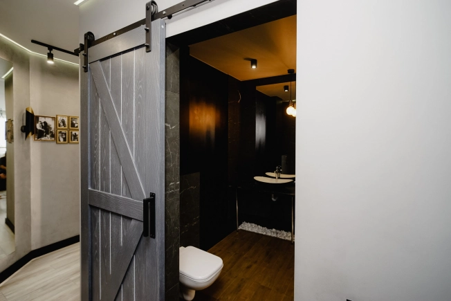 Купить однокомнатную квартиру в Омске. Вариант № 3467773, 18, площадь -  квм, цена 6200000 рублей