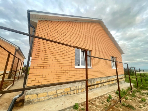 Купить дом в Элисте. Вариант № 38579, 0, площадь -  квм, цена 6500000 рублей