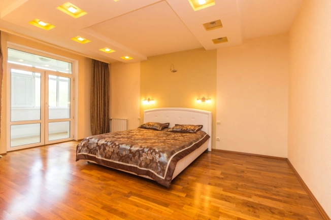 Купить квартиру на вторичке в Уфе. Вариант № 1329977, 6, площадь -  квм, цена 13300000 рублей