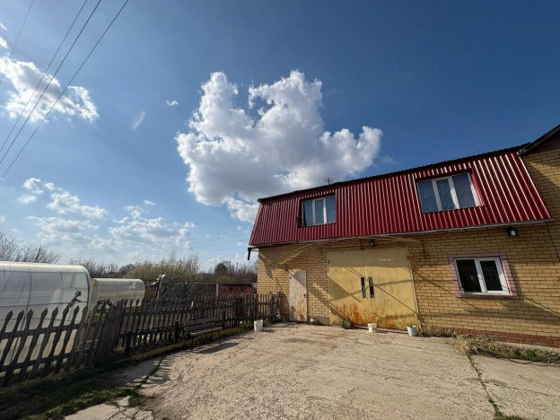 Купить дом на улице Ползунова в Йошкар-Оле. Вариант № 30063, 5, площадь -  квм, цена 6200000 рублей