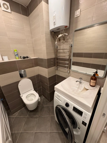 Купить однокомнатную квартиру в Волгограде. Вариант № 8581925, 8, площадь -  квм, цена 6950000 рублей