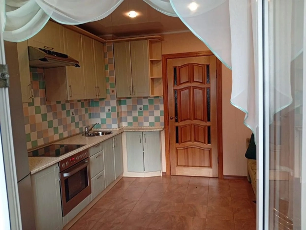 Купить двухкомнатную квартиру на улице Мира в Владимире. Вариант № 7829745, 4, площадь -  квм, цена 7500000 рублей