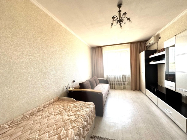 Купить однокомнатную квартиру на вторичке в Микрорайоне 8-й, Элиста в Элисте. Вариант № 48210, 0, площадь -  квм, цена 4500000 рублей