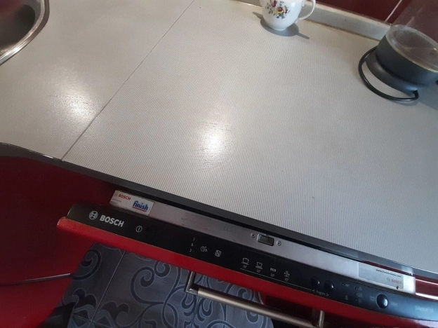 Купить трехкомнатную квартиру на улице бульвар Маршала Рокоссовского в Москве. Вариант № 10602481, 6, площадь - квм, цена 9650000 рублей