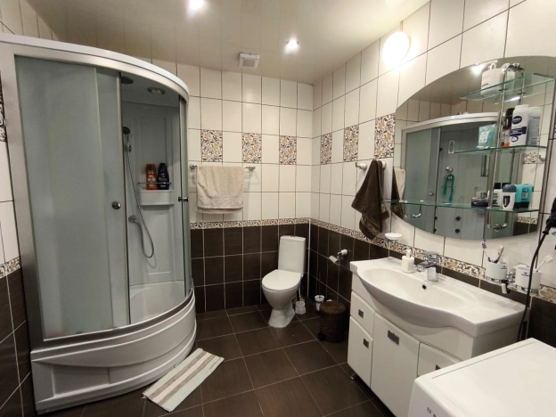 Купить дом в Тюменской области. Вариант № 8955135, 35, площадь -  квм, цена 7200000 рублей