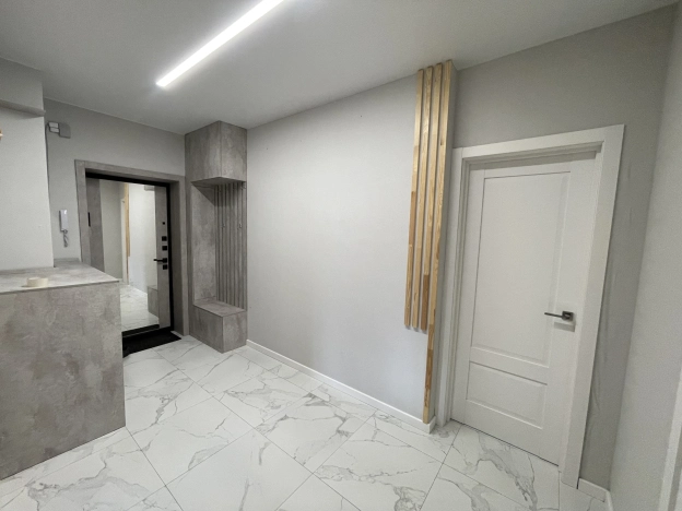 Купить трехкомнатную квартиру в Пушкине. Вариант № 10970, 12, площадь -  квм, цена 9500000 рублей