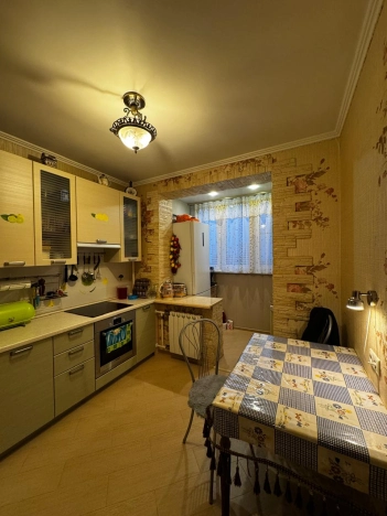 Купить квартиру в Москве. Вариант № 9835704, 2, площадь -  квм, цена 18500000 рублей