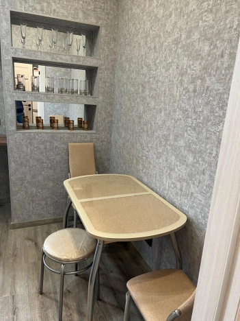 Купить квартиру в Москве. Вариант № 8430705, 13, площадь -  квм, цена 21000000 рублей