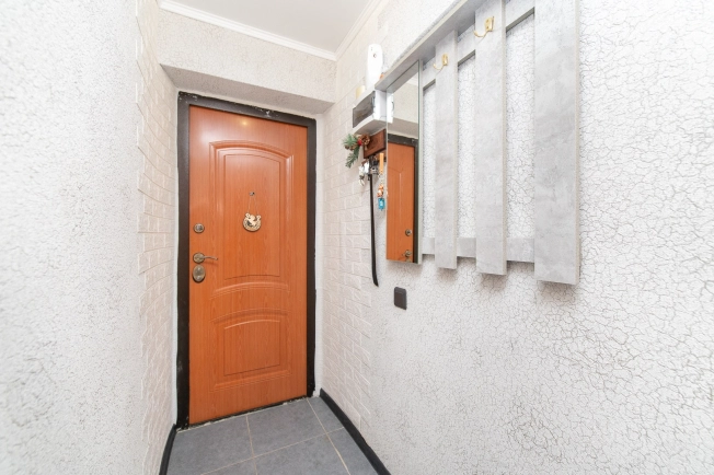 Купить двухкомнатную квартиру на улице Дуговая в Республике Башкортостан. Вариант № 270492, 12, площадь -  квм, цена 2000000 рублей