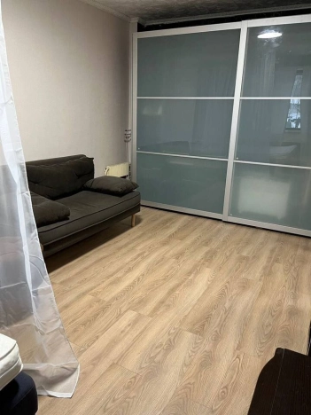 Купить квартиру в Москве. Вариант № 8984490, 3, площадь - квм, цена 12000000 рублей