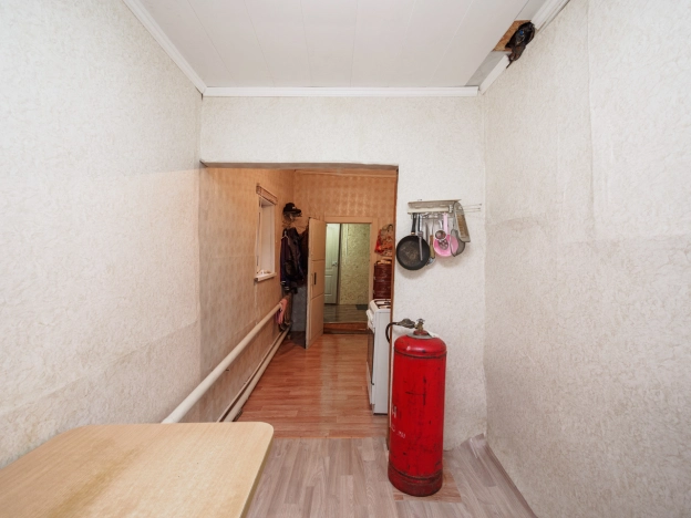 Купить дом в Микрорайоне Порт-Артур в Омске. Вариант № 3997353, 5, площадь -  квм, цена 3500000 рублей