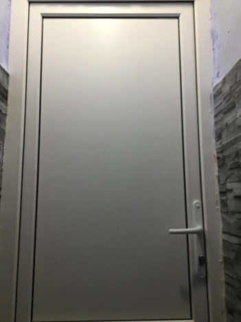 Купить комнату в Новосибирске. Вариант № 5252422, 10, площадь -  квм, цена 1400000 рублей