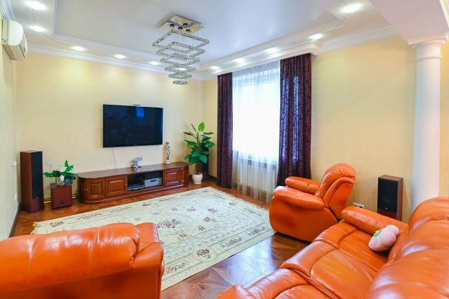 Купить дом в Липецкой области. Вариант № 17174, 3, площадь -  квм, цена 29300000 рублей