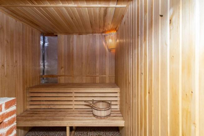 Купить дом на улице Совхозная в Тюменской области. Вариант № 7988233, 24, площадь -  квм, цена 6000000 рублей