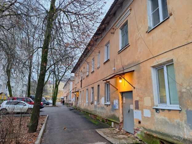 Купить двухкомнатную квартиру в Калужской области. Вариант № 9829290, 8, площадь -  квм, цена 3300000 рублей