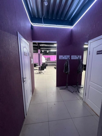 Купить коммерческую недвижимость свободного назначения в Сыктывкаре. Вариант № 30912, 17, площадь -  квм, цена 10500000 рублей