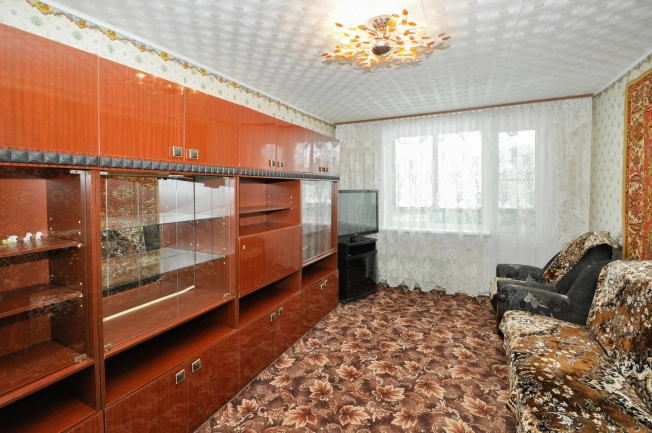 Купить трехкомнатную квартиру на улице Зорге в Новосибирске. Вариант № 24014, 3, площадь -  квм, цена 4490000 рублей