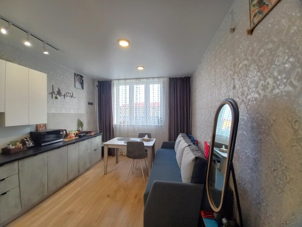 Купить однокомнатную квартиру на улице Осенняя в Калининградской области. Вариант № 24239, 0, площадь -  квм, цена 5200000 рублей