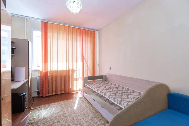 Купить четырехкомнатную квартиру в Амурской области. Вариант № 2524493, 4, площадь -  квм, цена 5000000 рублей