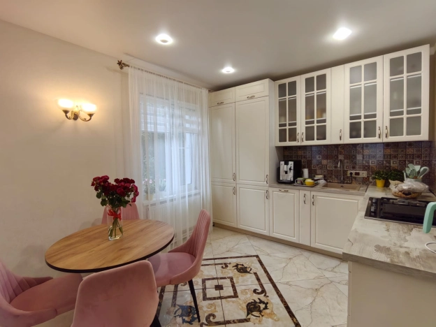 Купить дом в Калуге. Вариант № 12935, 0, площадь -  квм, цена 8997000 рублей