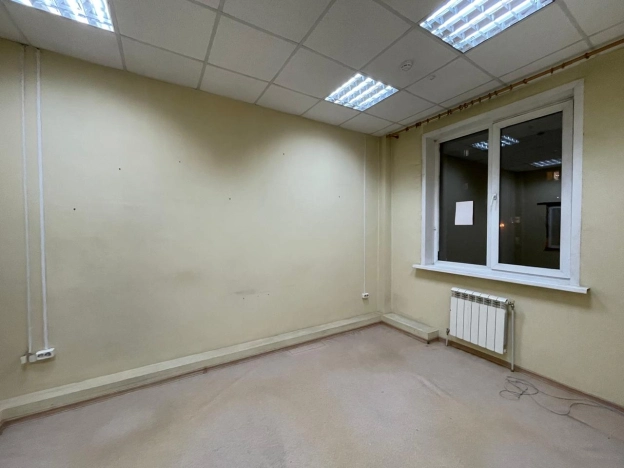 Снять коммерческую недвижимость в Новосибирске. Вариант № 5790935, 5, площадь - квм, цена 100000 рублей