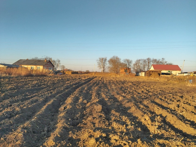 Купить земельный участок в Уссурийске. Вариант № 253176, 2, площадь -  квм, цена 1000000 рублей