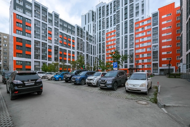 Купить трехкомнатную квартиру на улице Жилмассив в Новосибирской области. Вариант № 8912752, 35, площадь -  квм, цена 10900000 рублей