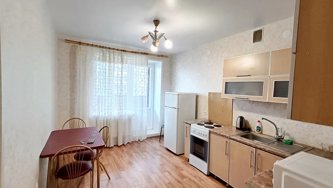 Купить однокомнатную квартиру в Воронеже. Вариант № 9110126, 9, площадь - квм, цена 5400000 рублей