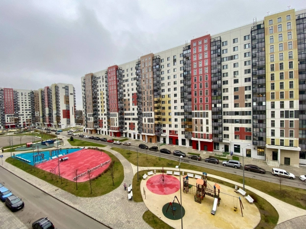 Купить квартиру в Москве. Вариант № 10439549, 26, площадь -  квм, цена 15490000 рублей