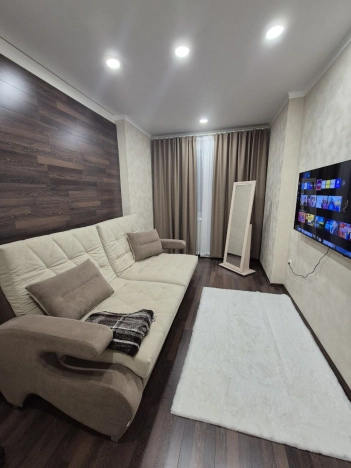 Снять квартиру в Тобольске. Вариант № 9675358, 11, площадь -  квм, цена 75000 рублей