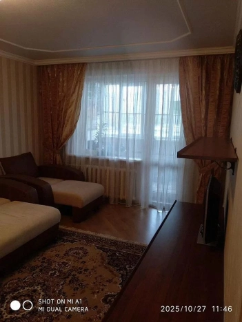 Купить однокомнатную квартиру в Ростовской области. Вариант № 9461974, 2, площадь -  квм, цена 4900000 рублей