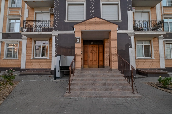 . Вариант № 2896820, 2, площадь - 75 квм, цена 12750000 рублей