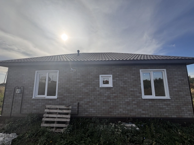 Купить дом в Короче. Вариант № 5252260, 3, площадь -  квм, цена 4690000 рублей