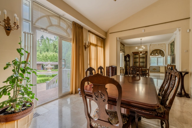 Купить дом в Долгопрудном. Вариант № 20974, 20, площадь -  квм, цена 55990000 рублей