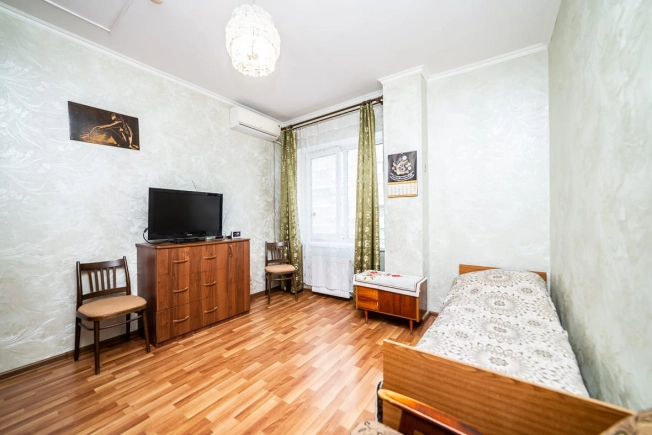 Купить двухкомнатную квартиру в Краснодаре. Вариант № 48234, 3, площадь - квм, цена 9500000.0000 рублей