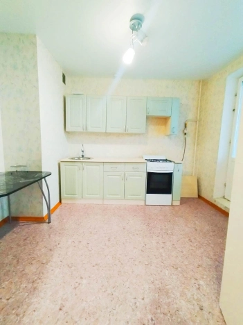 Купить однокомнатную квартиру в Стерлитамаке. Вариант № 4831660, 2, площадь -  квм, цена 3350000 рублей