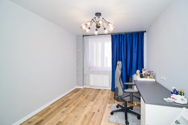 . Вариант № 5289, 25, площадь - 82.4 квм, цена 10800000 рублей