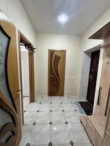 Купить однокомнатную квартиру в Микрорайоне 6-й, Элиста в Элисте. Вариант № 43488, 10, площадь -  квм, цена 5500000 рублей