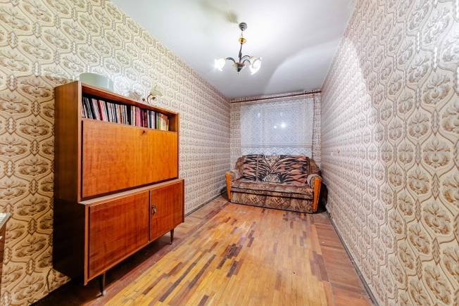 Купить трехкомнатную квартиру на улице Московское шоссе в Санкт-Петербурге. Вариант № 20251, 2, площадь -  квм, цена 5600000 рублей