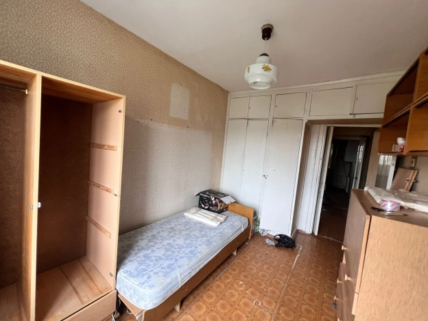 Купить трехкомнатную квартиру в Микрорайоне 8-й, Элиста в Элисте. Вариант № 34801, 1, площадь -  квм, цена 5000000 рублей