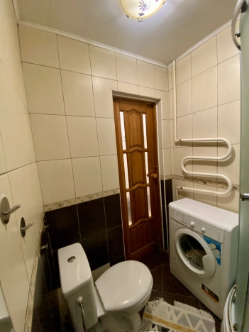 Купить однокомнатную квартиру на улице Ленинский проспект в Калининграде. Вариант № 8879343, 11, площадь -  квм, цена 5600000 рублей