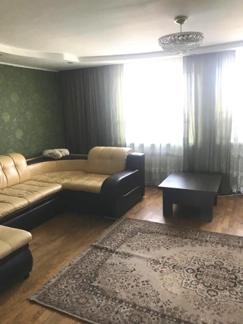 Купить дом на улице Есенина в Республике Башкортостан. Вариант № 6881, 3, площадь -  квм, цена 15000000 рублей