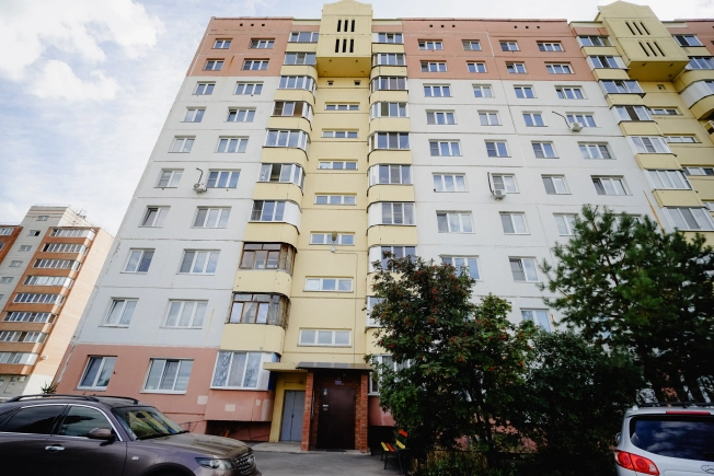 Купить двухкомнатную квартиру в Омске. Вариант № 3468145, 24, площадь -  квм, цена 5600000 рублей