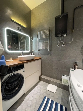 Купить квартиру в Москве. Вариант № 9157678, 3, площадь - квм, цена 23500000 рублей