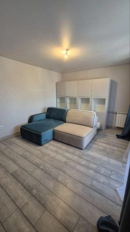 Купить квартиру в Белгороде. Вариант № 7689180, 5, площадь -  квм, цена 5650000 рублей