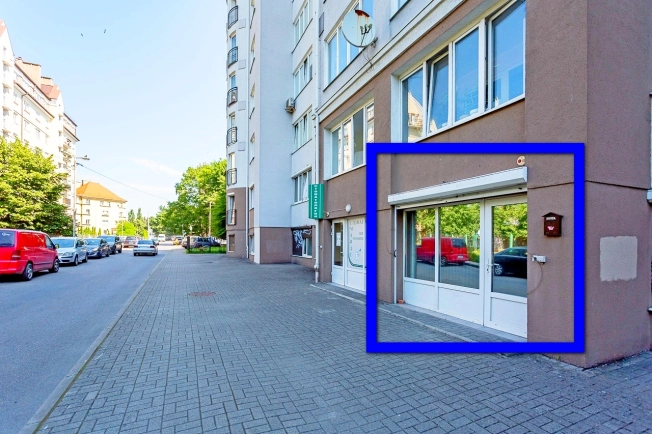 Купить коммерческую недвижимость свободного назначения в Калининграде. Вариант № 2464, 9, площадь -  квм, цена 13450000 рублей